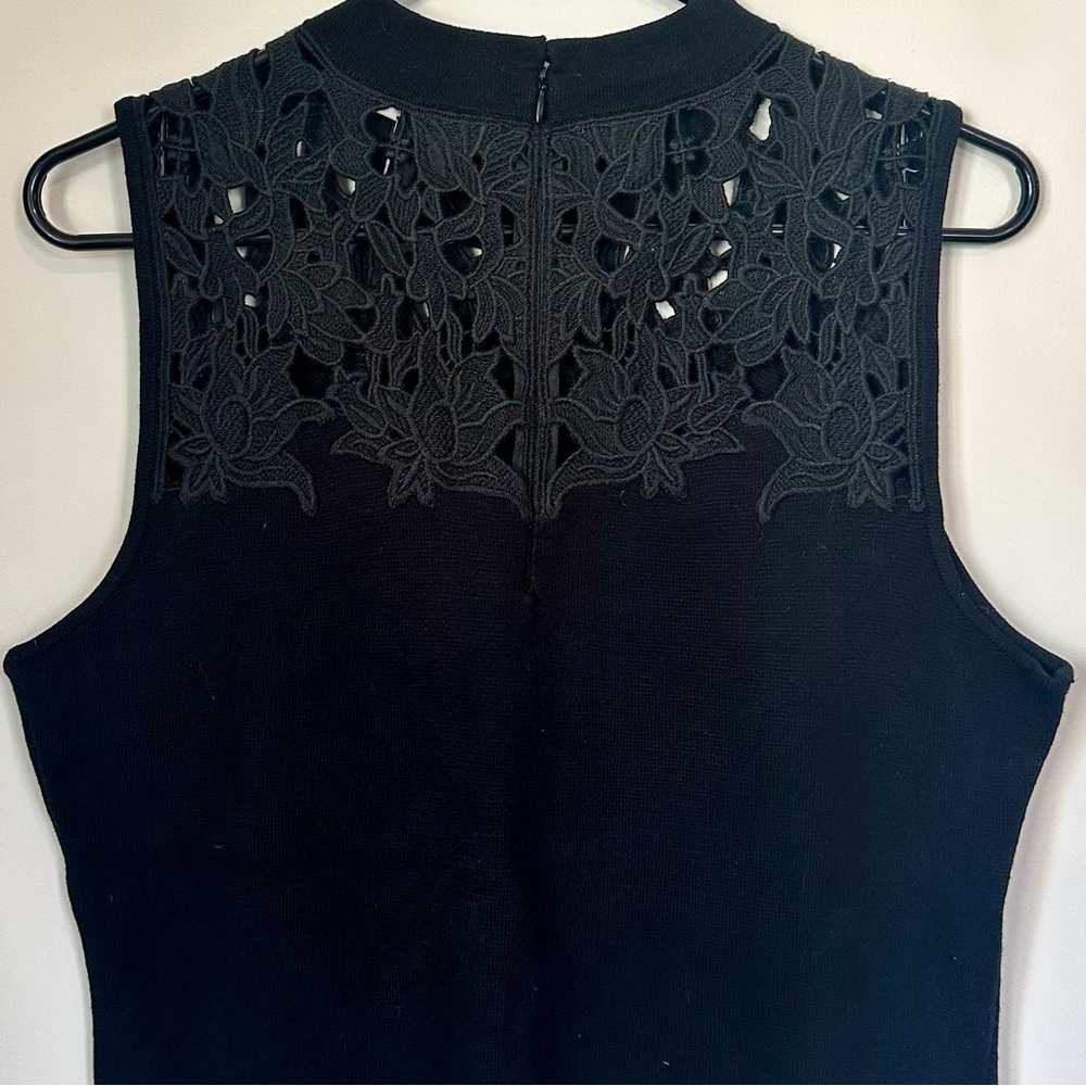 White House Black Market Black Lace Detail Blouse - Size: Medium - Picture 5 of 7